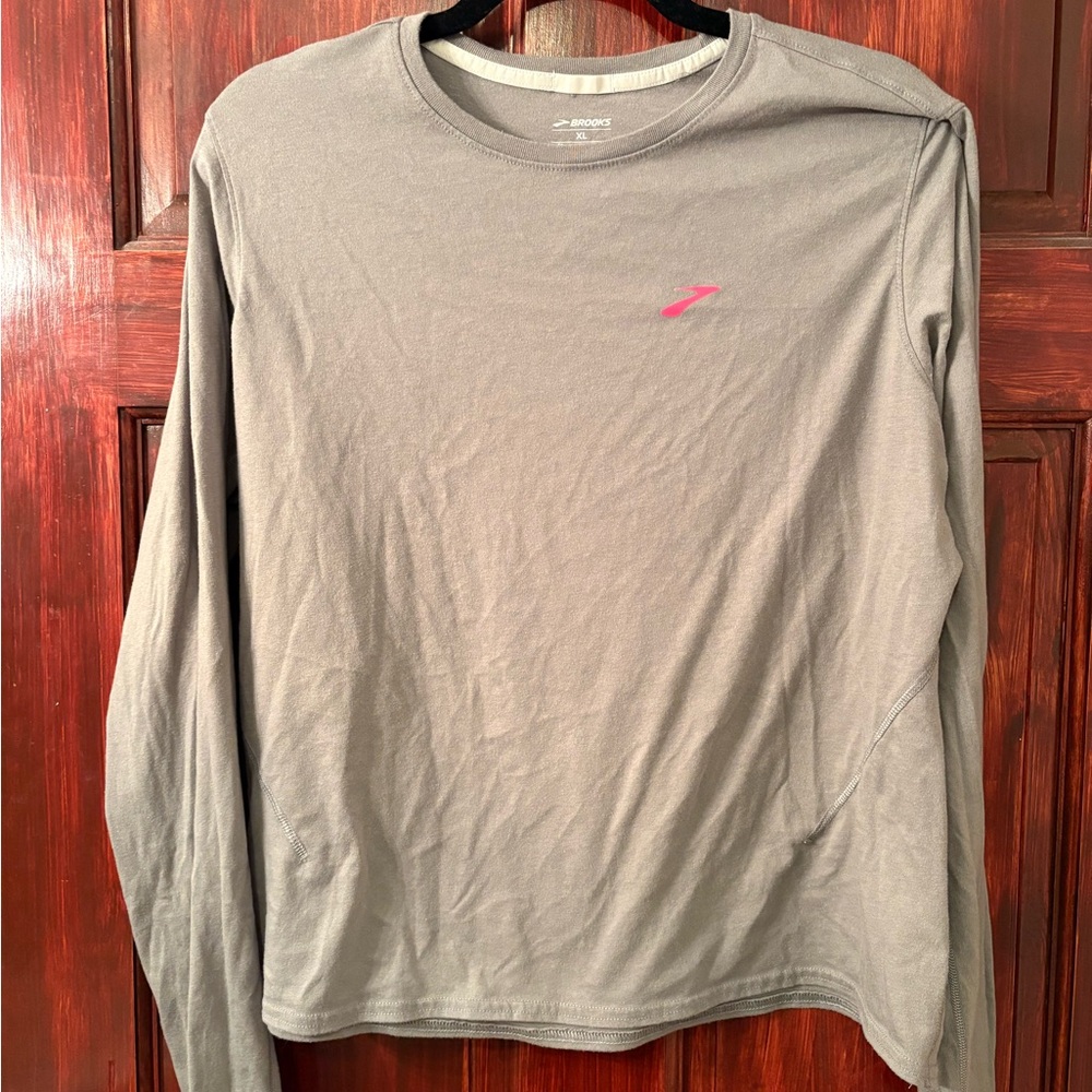 Brooks Women’s Running Long Sleeve Tee